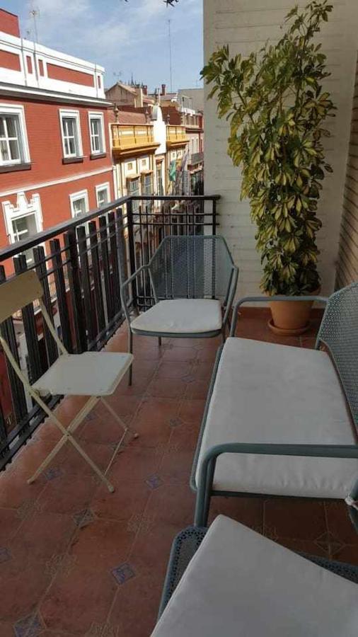 Luxe Castelar 19 Apartment Sevilla Bagian luar foto
